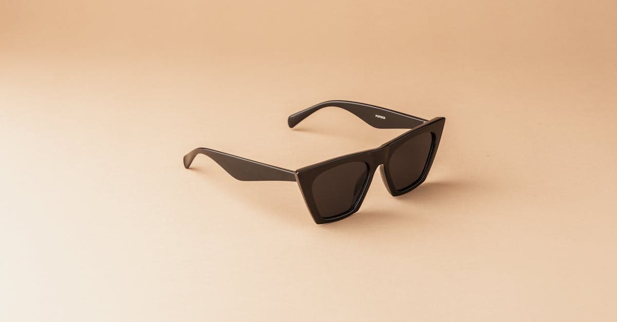 Cover Image for Sunglasses Secrets: How to Choose the Perfect Pair for Every Occasion