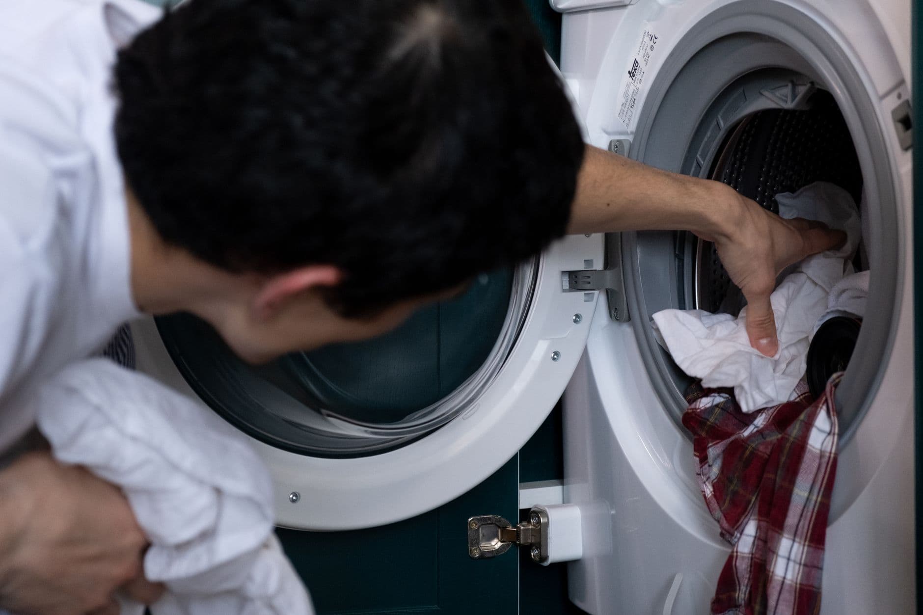 Cover image for Washing Machines vs. Hand Washing: Which Is Better for Delicates?